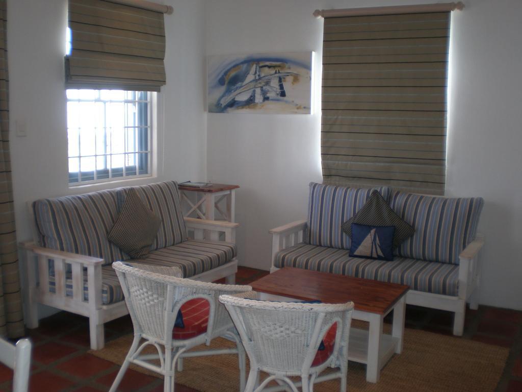 Albatros Holiday Home Paternoster Zimmer foto