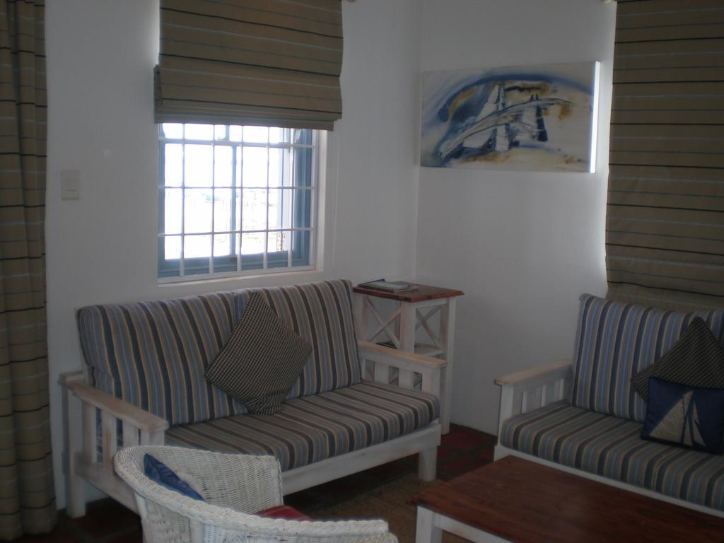 Albatros Holiday Home Paternoster Zimmer foto